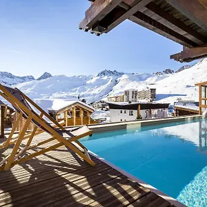 Hotel Les Campanules By Les Etincelles, Tignes